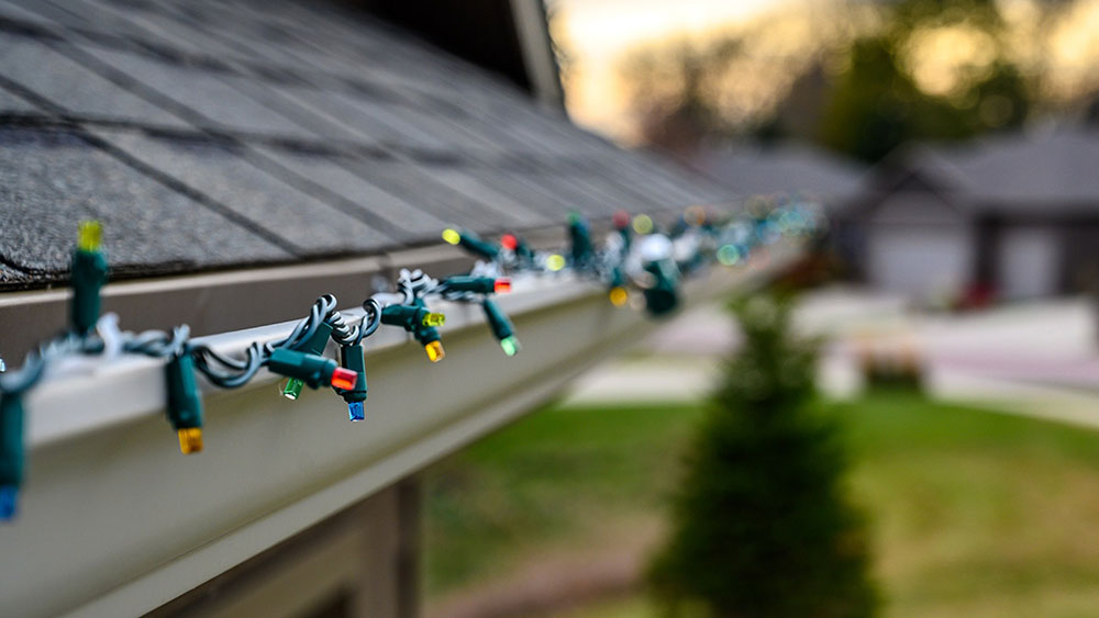 christmas-lights-Blog Cover Image christmas-lights-Blog Cover Image